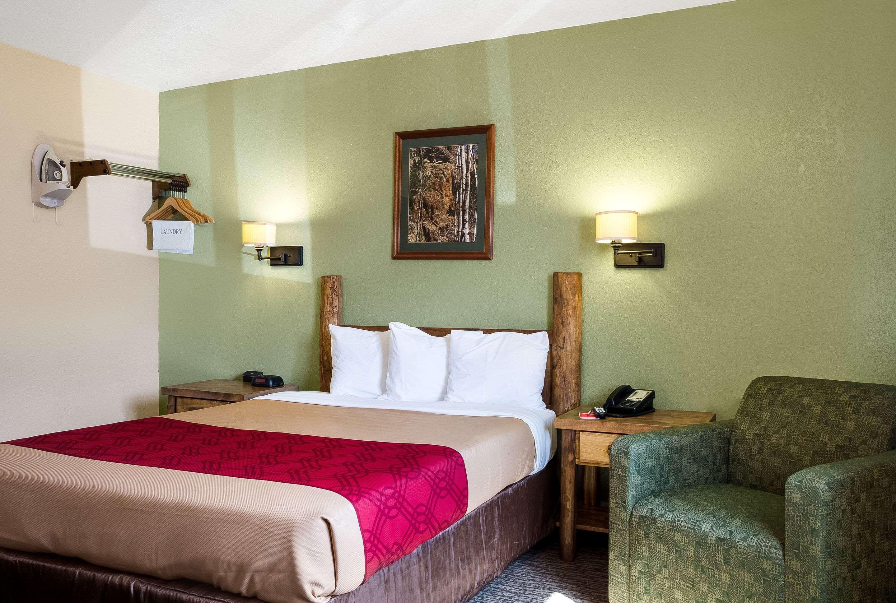 Econo Lodge, Downtown Custer Near Custer State Park And Mt Rushmore Esterno foto
